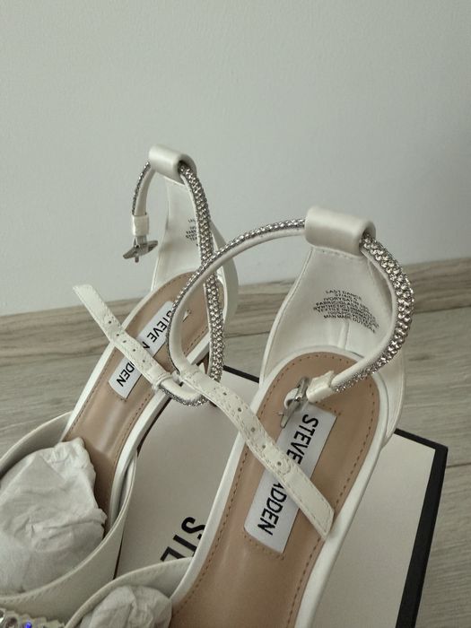 Pantofi mireasa Steve Madden marimea 37 noi