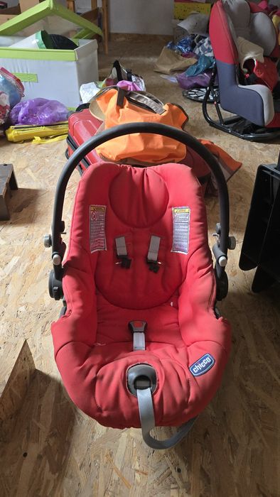 Scaun masina infant tip scoica Chicco