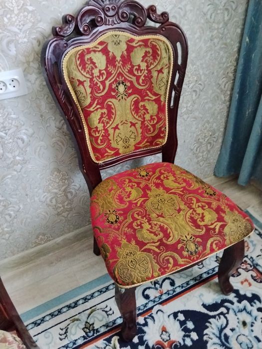 Орындықтар сатылады