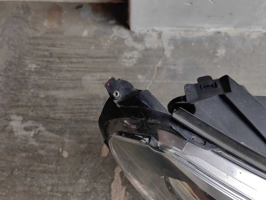 Фар Peugeot Expert десен / Фар Пежо Експерт Оригинален