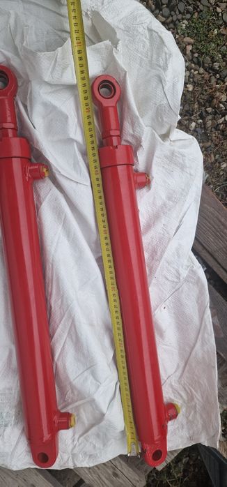 Cilindru hidraulic 620 mm cursa 400 mm diametru tija 30 mm Avem orce d