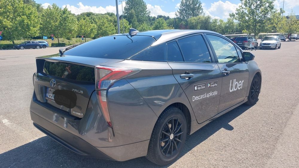 Toyota prius 2017