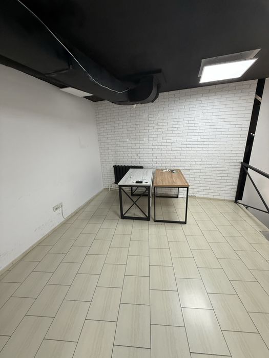 Сдаю офис в аренду метро ойбек космонавтов, бывший жемчуг.
