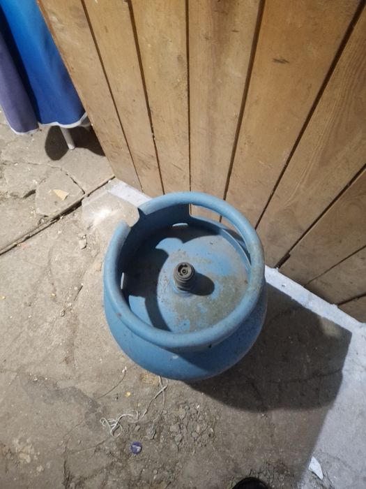 Здравей те продавам газова бутилка