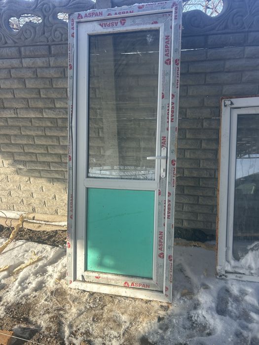 БУ пласть окна и двери