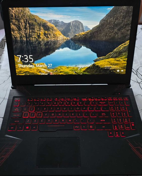 Asus gaming TUF FX504 GD, I7-8750H, 16GB RAM DDR4, GTX 1050