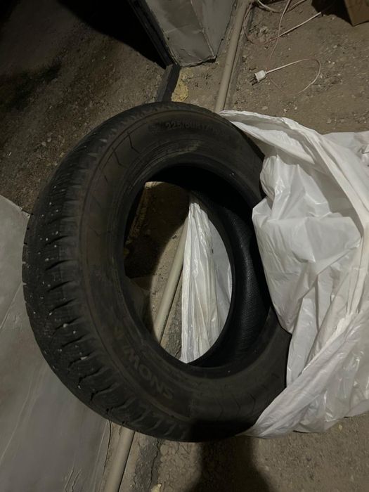 Зимные , липучки шины