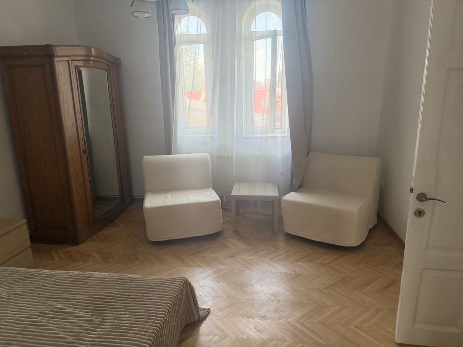 Apartament de inchiriat