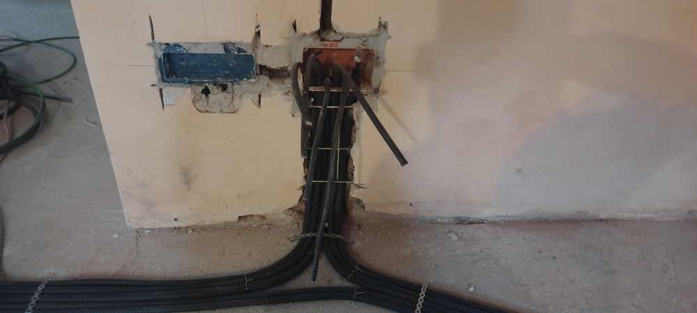 Electrician ANRE | Lucrări Premium • Seriozitate • Siguranță Garantată”