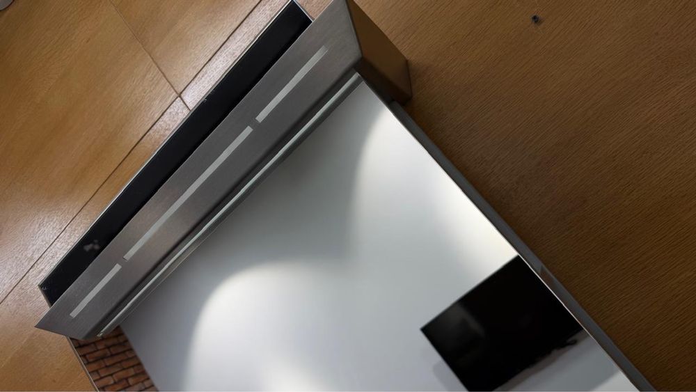 Зеркало для парикмахеров