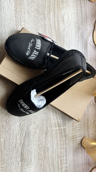 Нови еспадрили Tommy Jeans 39 р-р