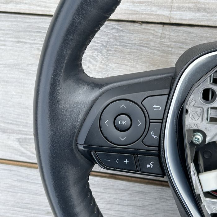 Волан Toyota Rav 4 Тойота рав 4 волан V генерация 2020/ 2024