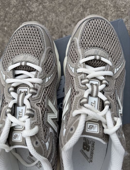 Маратонки New balance 740