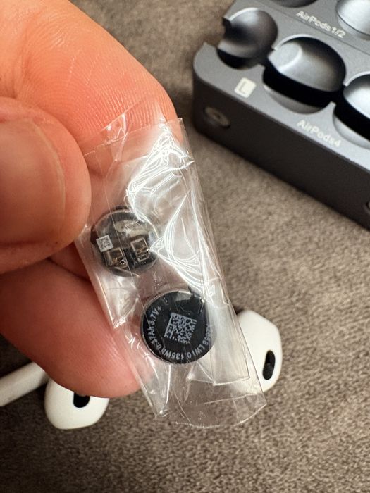 Станция за ремонт на Apple Airpods gen 1 / 2 / 3 / 4