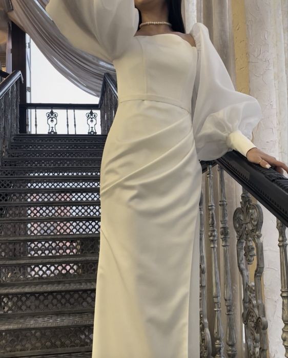 Продам дизайнерское платья