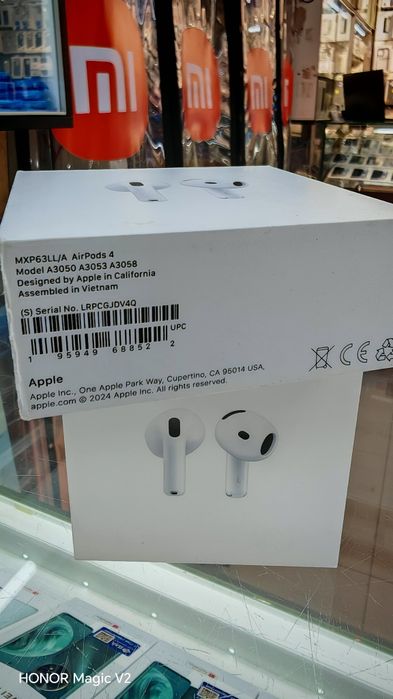 Airpods 4 самые компактные