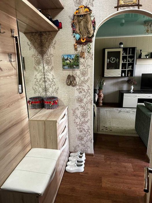 Продам 2 комнатную квартиру