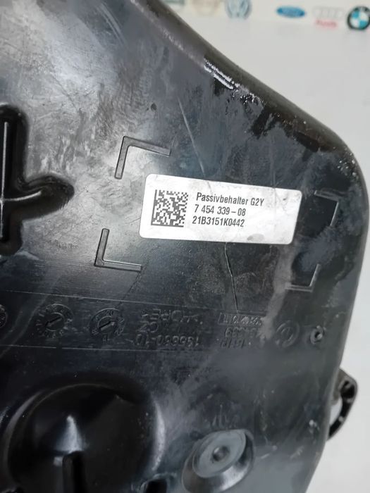 Rezervor AdBlue Complet BMW G20 G21 G22 G23 Cod 7454339