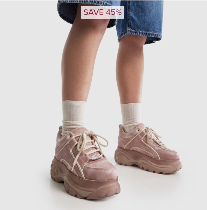 Buffalo London Classic Low in Pale Pink