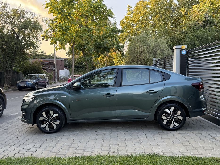 Dacia Logan  JOURNEY+ An 2025 Km 16.000  Benzina 999 in Garantie