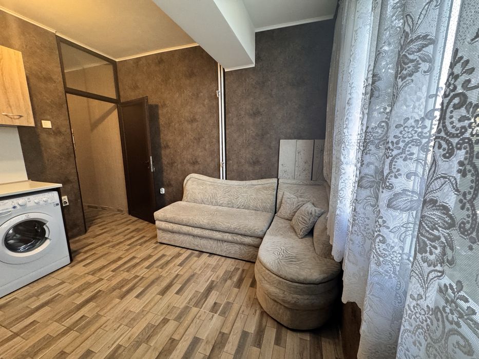 Продава се Двустаен апартамент в Плевен, Сторгозия - 60 кв.м за 1334 €/кв.м - Снимка #4