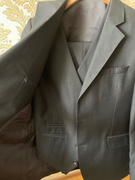 Школьный костюмы