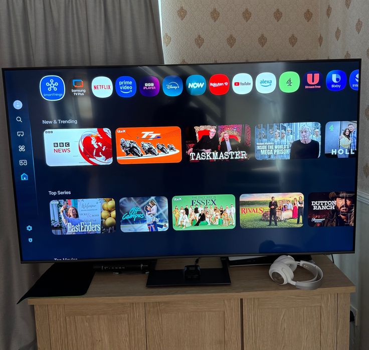 Televizor Samsung QLED 65" (163 cm) 4K Smart TV | Seria Q77D |