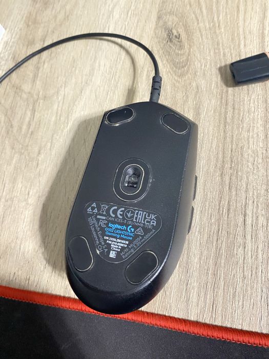 Mouse logitech g102