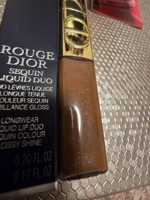 Нови и оригинални  аксесоари  от Диор