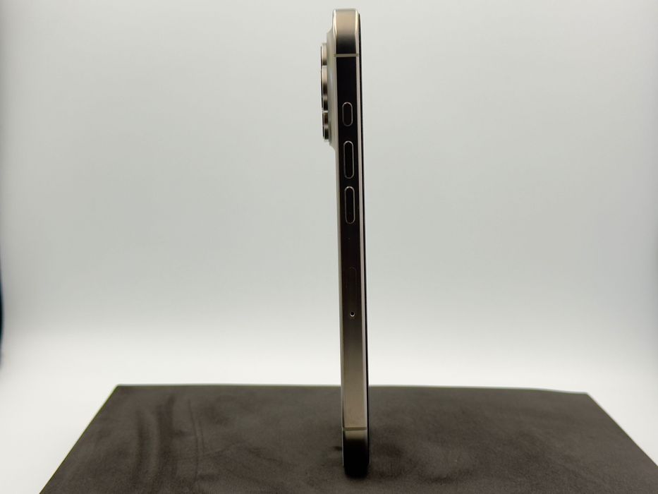 iPhone 16 Pro, 256GB, Natural Titanium Garantie 3 ani , CH-iOS T411