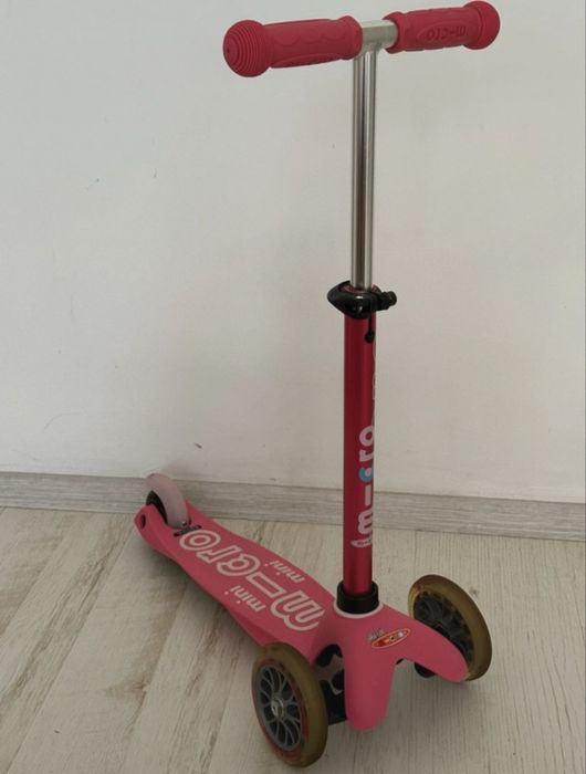 Trotineta Mini Micro Deluxe