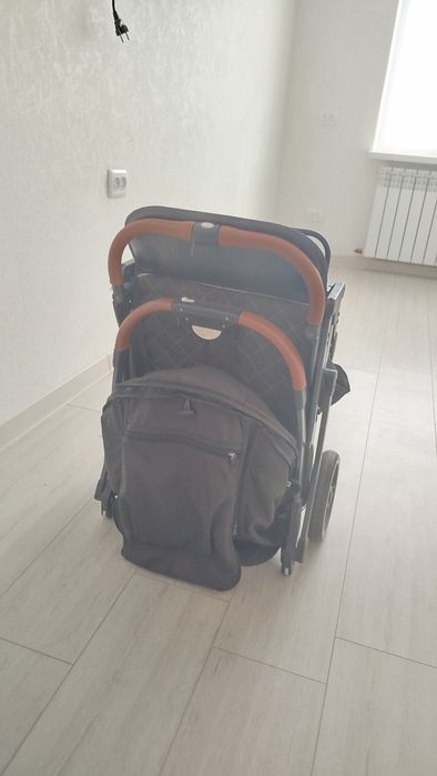 Детская коляска складная