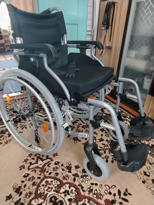 Инвалидная коляска