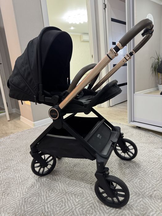 Коляска Kidilo D900