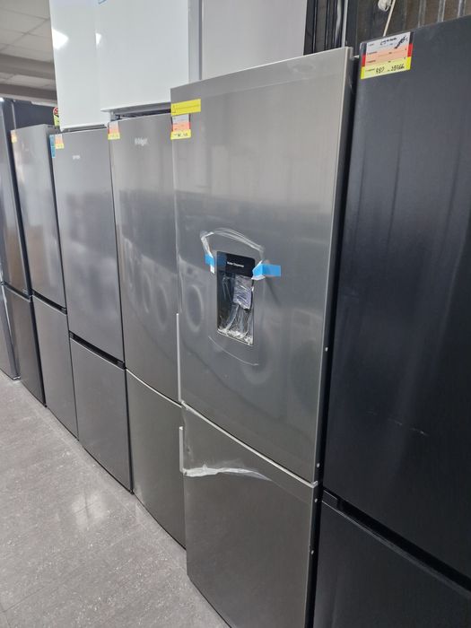 Хладилник с фризер Hanseatic A++ Нов