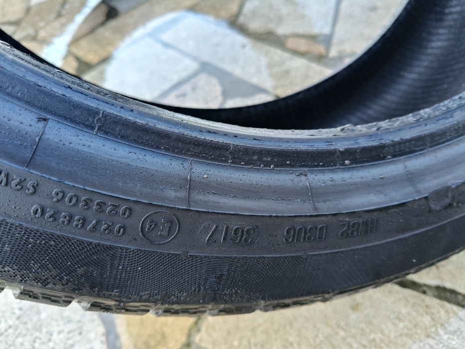Set 4 anvelope iarna Continental 225/45/19 XL cu protectie janta
2 x C