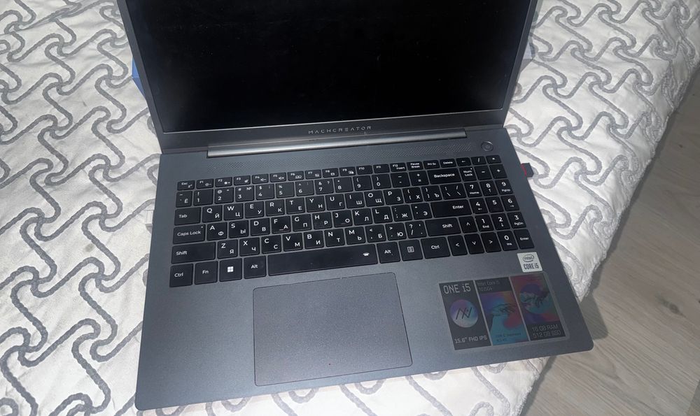 Ноутбук Machcreator One i5/15.6"/Core i5/16/512/Win/Grey