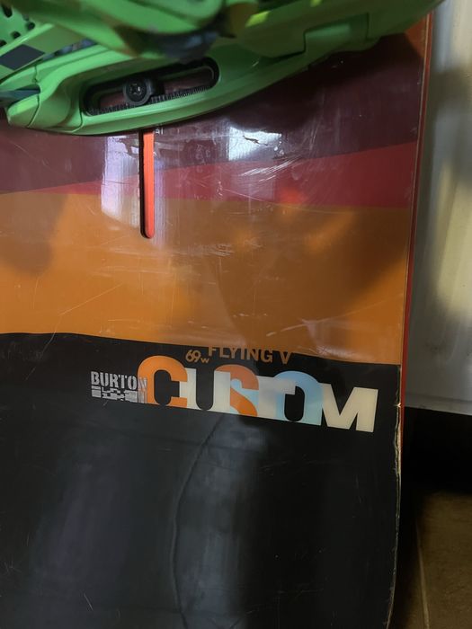 Snowboard burton custom 69w