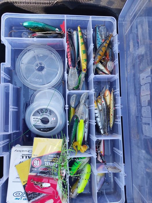 Geanta (sling bag), gume, jiguri, offset, voblere