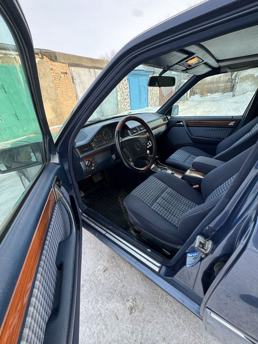 Продам Мерседес W124
