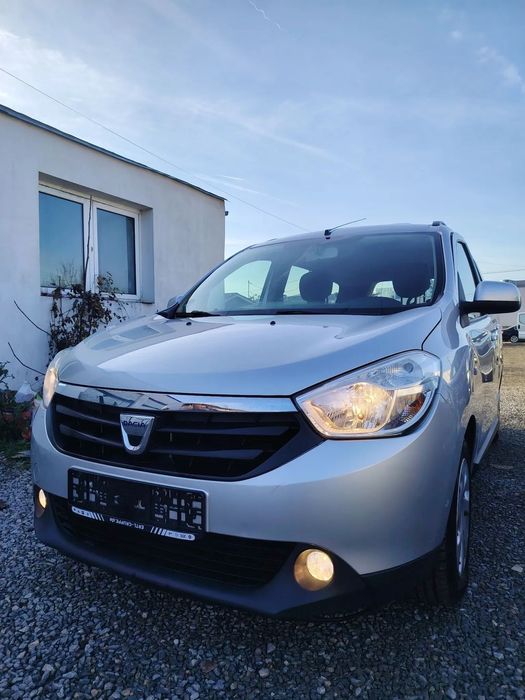 Dacia Lodgy Dacia Lodgy 1.2i, 2017