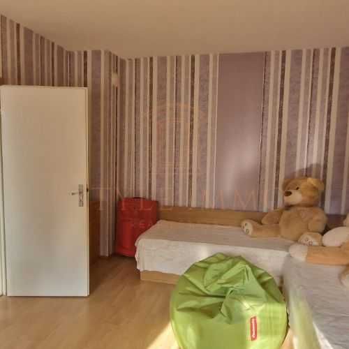 Продава се Тристаен апартамент в Разград, Център - 62 кв.м за 1226 €/кв.м - Снимка #11