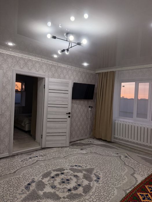Продаётся дом с времянкой + гараж