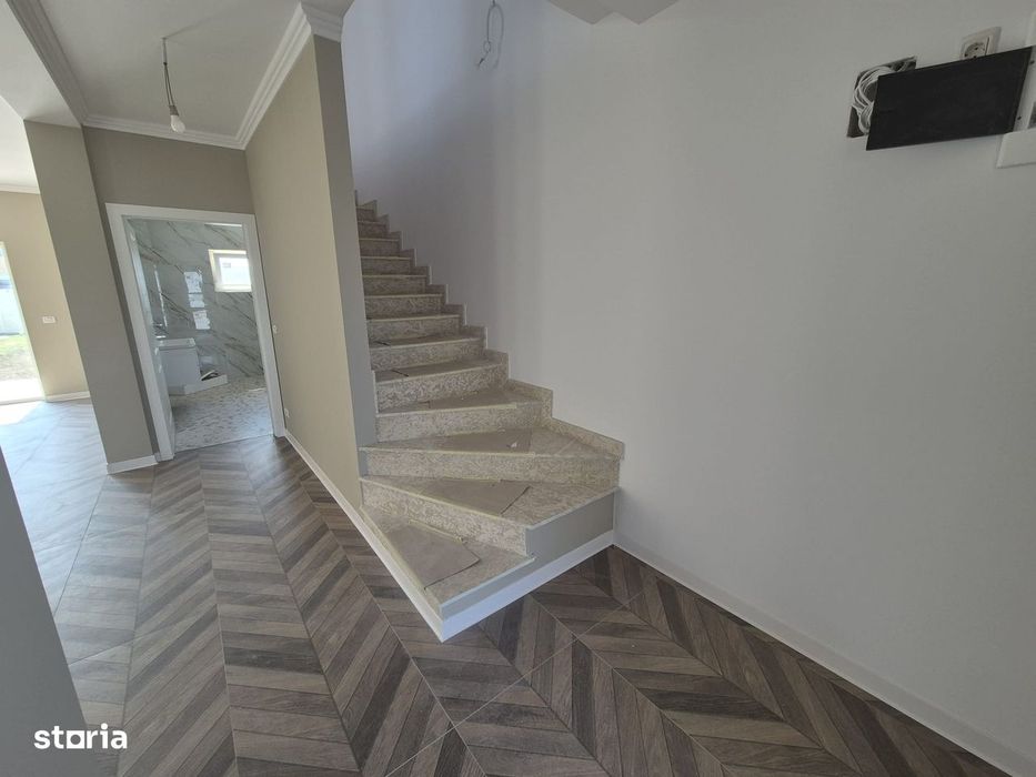 Casă modernă 3 dormitoare, finisată, în Vladimirescu, Comision 0%