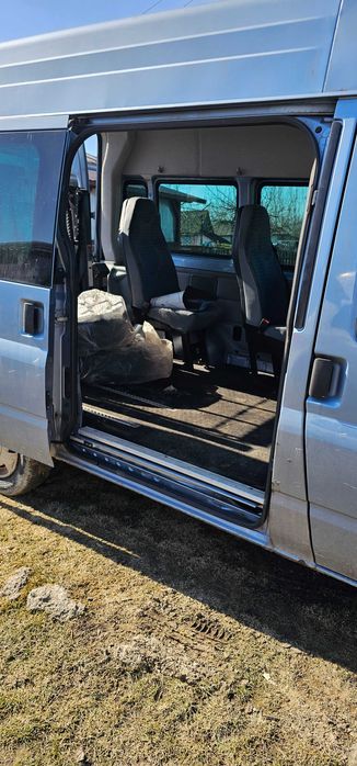 Masini dube ford tranzit