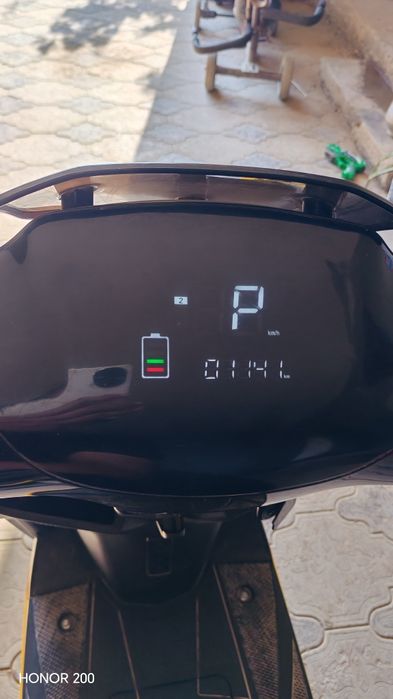 Elektr skuter sotiladi, holati ideal, prabegi kam