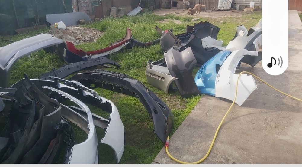 Bara Logan  , aripa sânga dreaptă  , capote