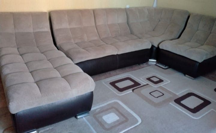 Продам диван угловой