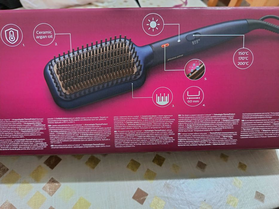 Perie incalzita Philips BHH885