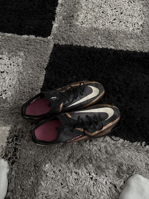 ghete fotbal nike phantom elite marime 43